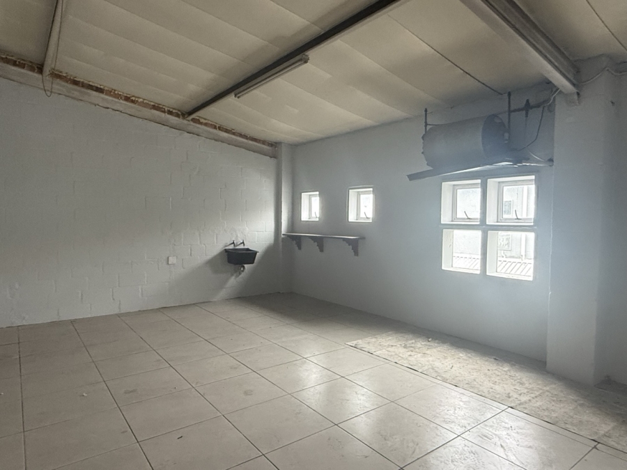 To Let Commercial Property for Rent in Onverwacht Western Cape